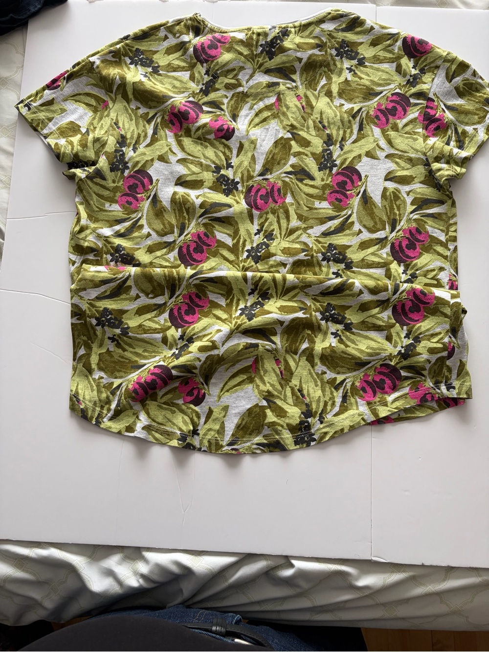 Jack & Jones Short Sleeve Floral Top in Green and Pink